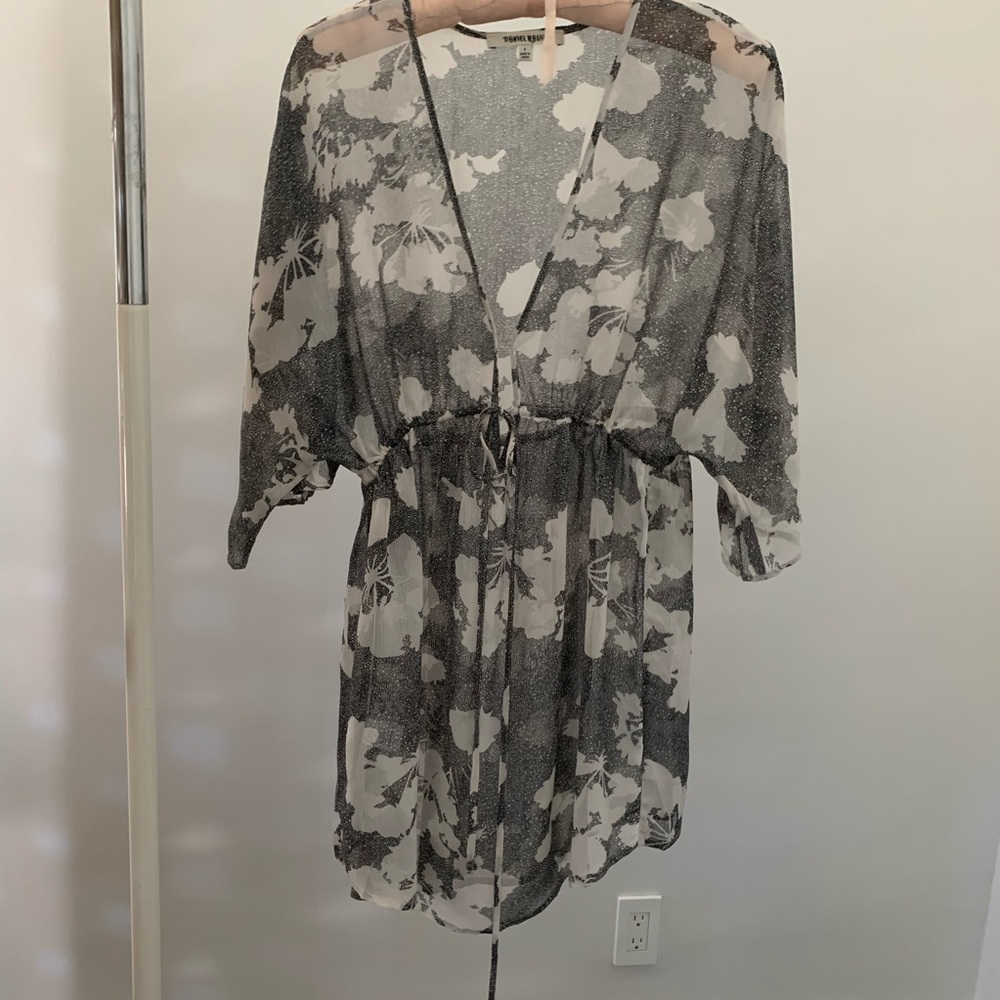 Daniel Rainn Sheer Blouse - Picture 2 of 9